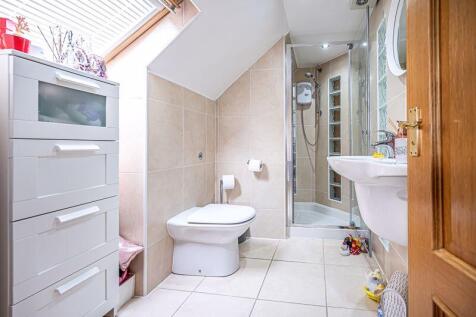 En Suite Shower Room
