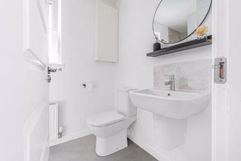 En Suite Shower Room
