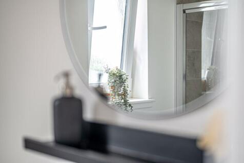 En Suite Shower Room