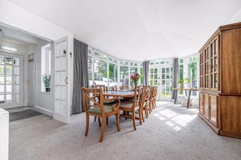 Sun Room / Dining Room