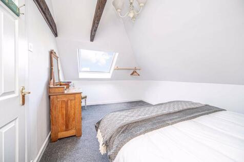 Bedroom Seven - Annex