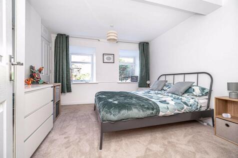 Bedroom Two ( No 12)