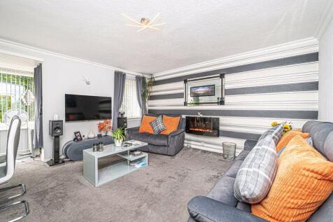 Lounge with open plan dining