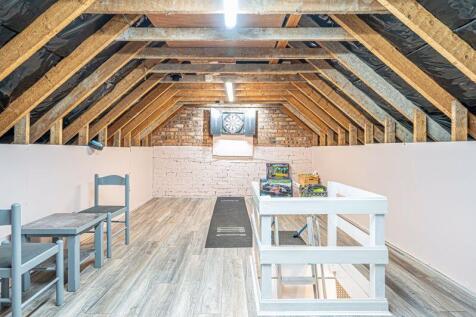 Floored loft space