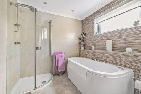 Lower Bathroom