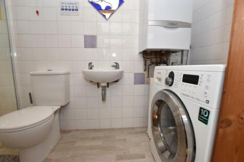 Shower Room - Utility Area.JPG