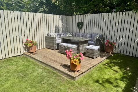 Garden NEW 5.jpg