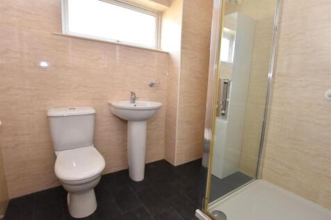 Shower Room.JPG