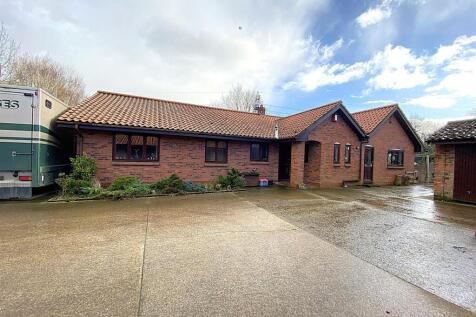 Bungalow - Rear.JPEG
