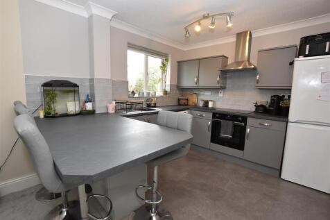 Kitchen Area.JPG