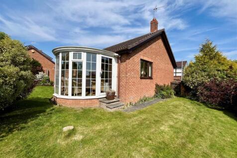 Rear Garden - Conservatory.jpg
