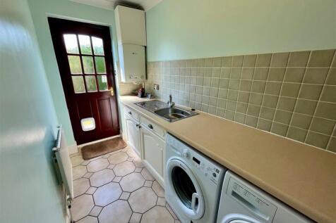Utility Room.jpg