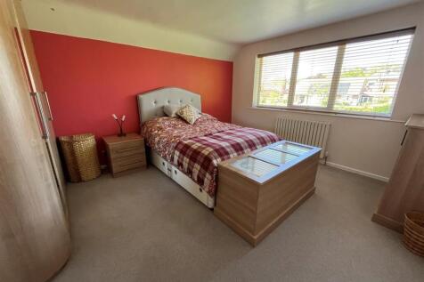 Bedroom One..jpg