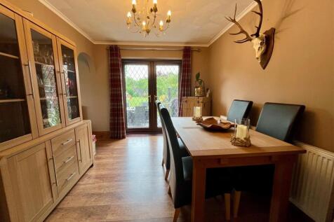 Dining Room.jpg