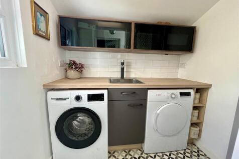 Utility Room.jpg
