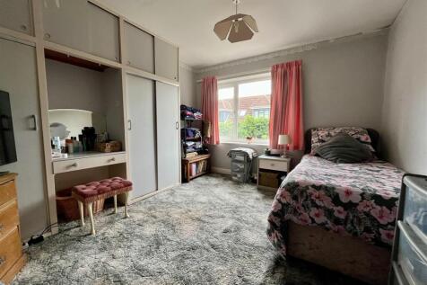 Bedroom Two.jpg