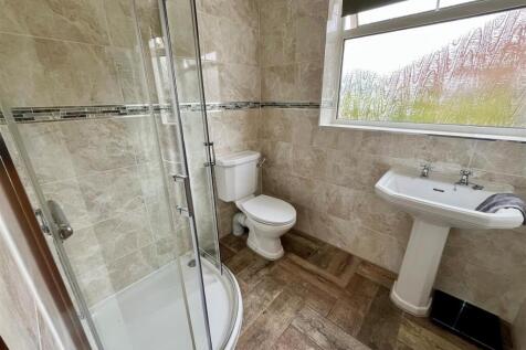 Shower Room.jpg