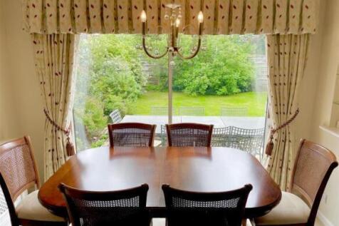 Reception room.jpeg