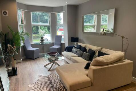 Living room.JPG