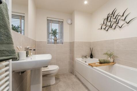 Interior view of the bathroom in our 4 bed Hythie home