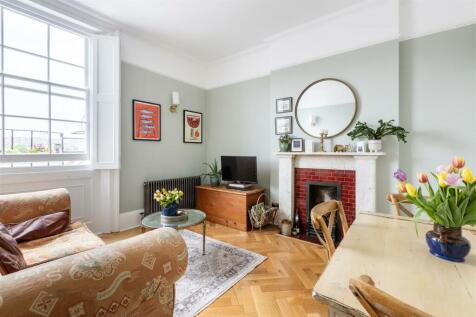 Flat 5, 27 Sussex Square-16.jpg