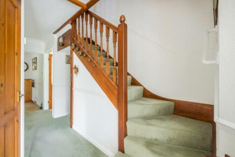 8a Woodside Close-15.jpg