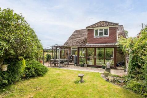 8a Woodside Close-23.jpg