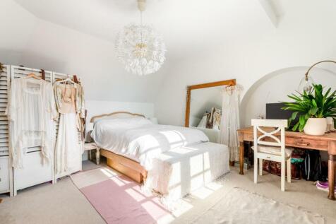 F3 22a Victoria Terrace-3.jpg