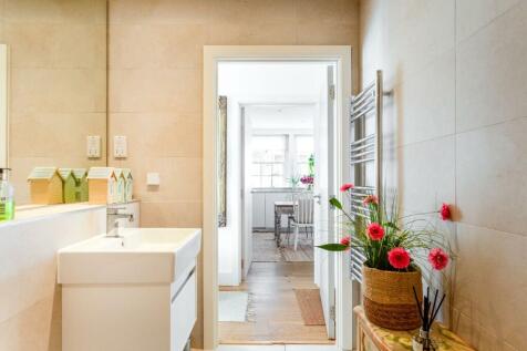 F3 22a Victoria Terrace-19.jpg
