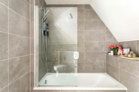 F3 22a Victoria Terrace-1.jpg
