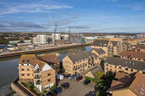 Flat 5, St Nicholas Place -16.jpg