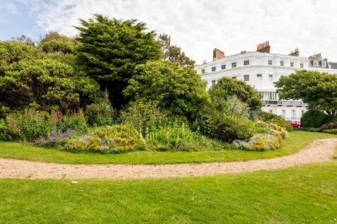 Sussex Square_Kemp Town Enclosures June 2.jpg