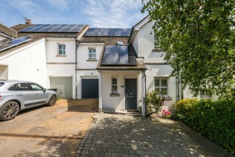 6 The Mews Cottages-22.jpg