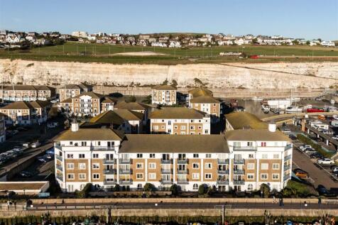 Britannia Court-26-2.jpg