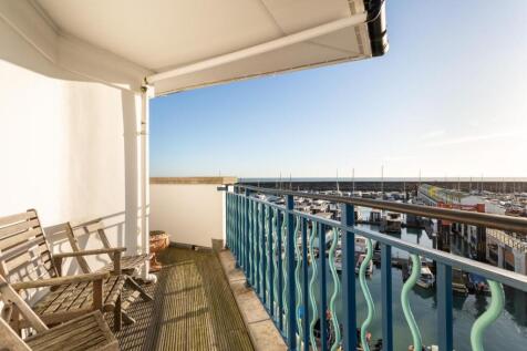Britannia Court-21.jpg