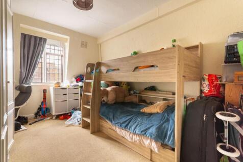Tudor Close-8.jpg