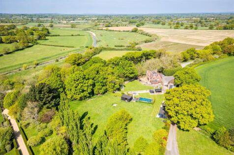 Bines Farm Cottage-9.jpg