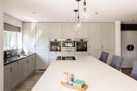 Bines Farm Cottage-44.jpg