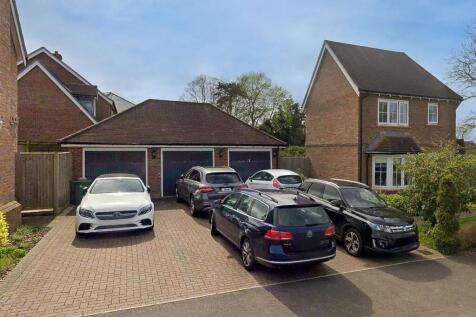 Garages-1.jpg