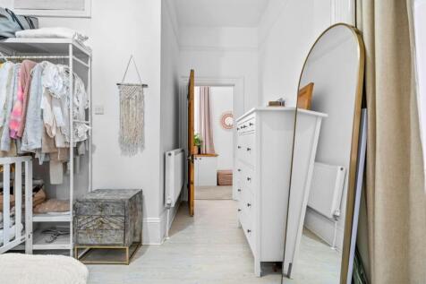 6-web-or-mls-FLAT 1 - 61 WILBURY CRESCENT FINISHED