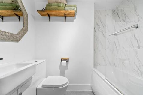 2-web-or-mls-FLAT 1 - 61 WILBURY CRESCENT FINISHED