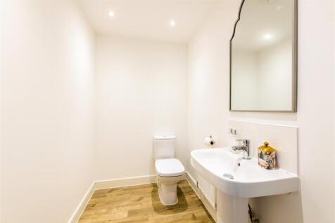 60 Barton Way-20.jpg