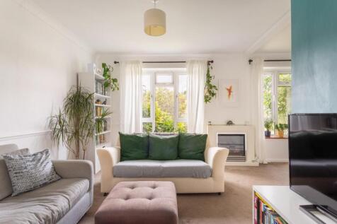 Stanstead Crescent-13.jpg
