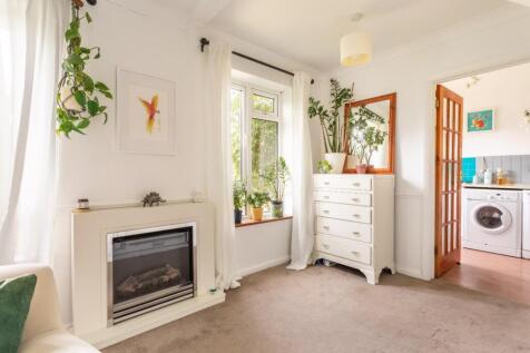 Stanstead Crescent-14.jpg