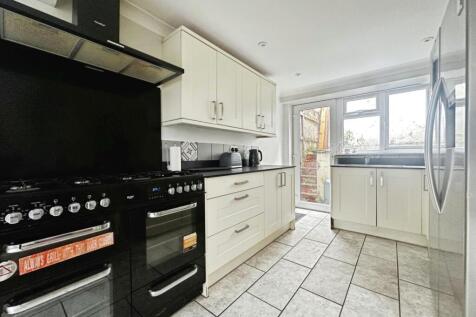 pbox-kitchen-331238.jpg