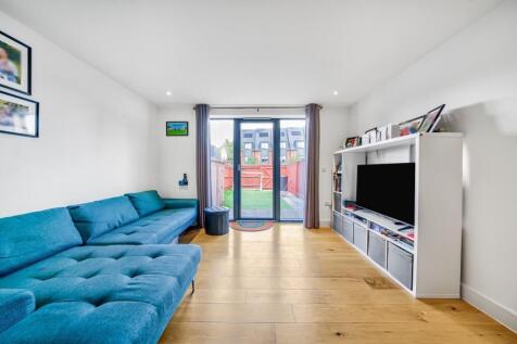 72_Station_Road-3.JPG