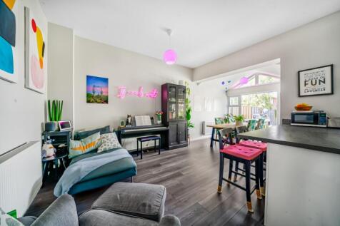 3_Summerfold_Place-15.JPG
