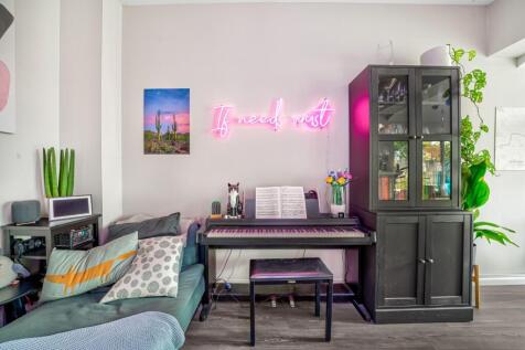 3_Summerfold_Place-22.JPG