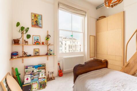 St Aubyns Court-2.jpg