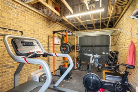 Anchor Avenue-14.jpg